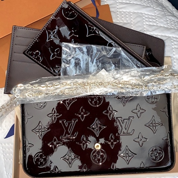 Brand New Felicie Pochette Vernis leather in Amaranth includes both inserts! - Picture 4 of 10